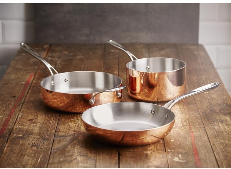  Vogue Tri Wall Copper Frying Pan 200mm 