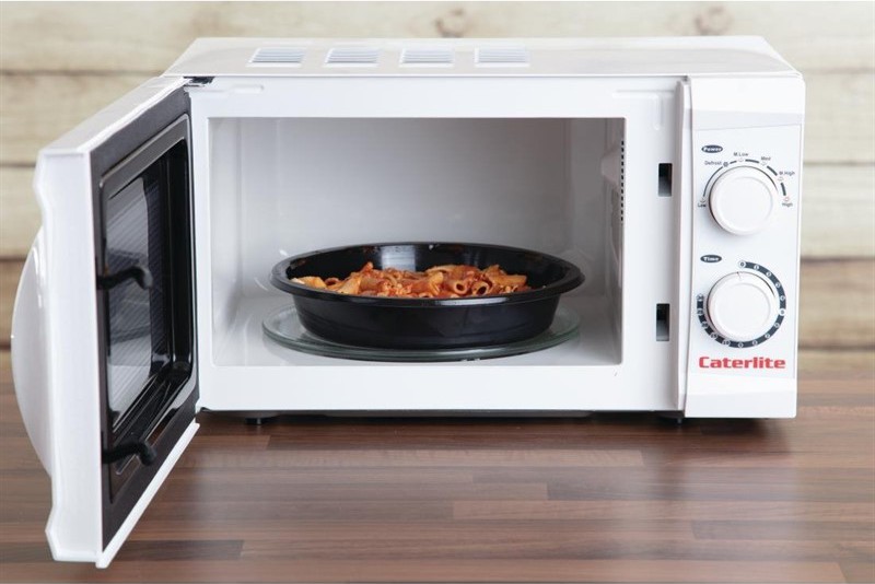  Caterlite Compact Microwave 17ltr 700W 