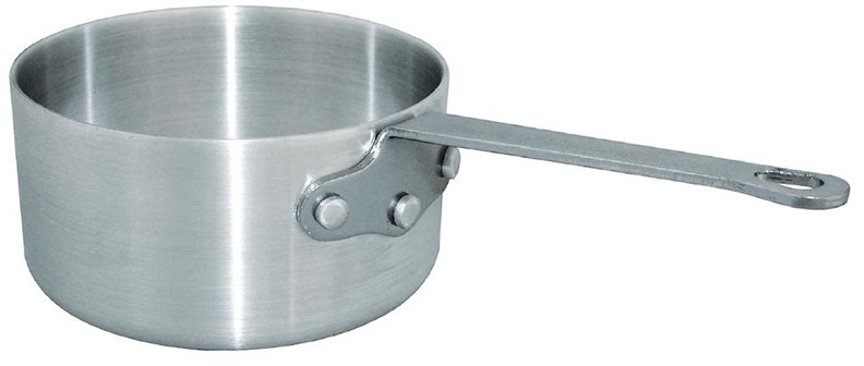  Vogue Aluminium Saucepan 3.4Ltr 