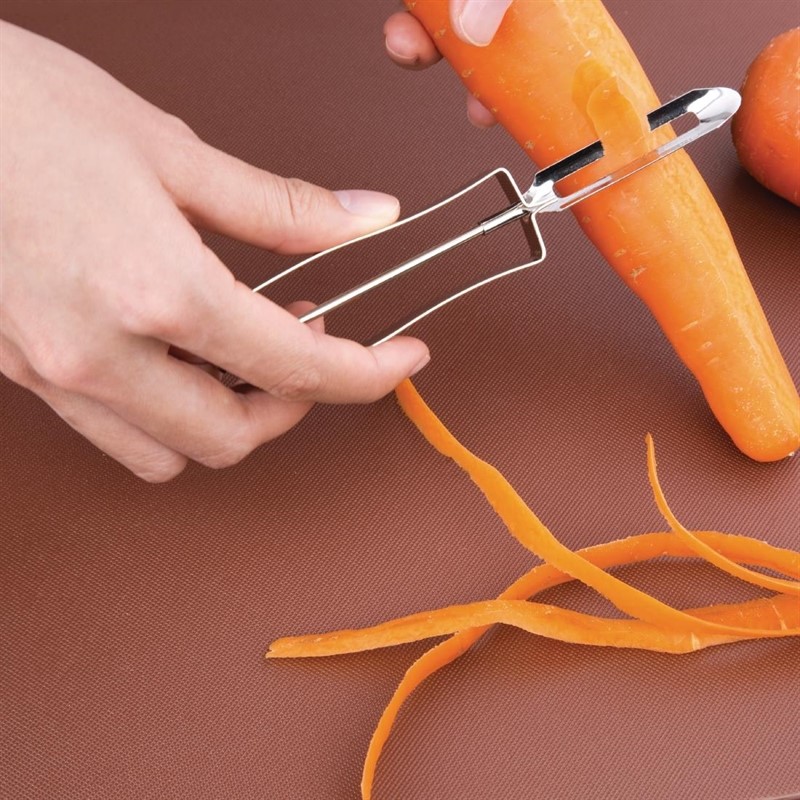  Vogue Swivel Peeler 