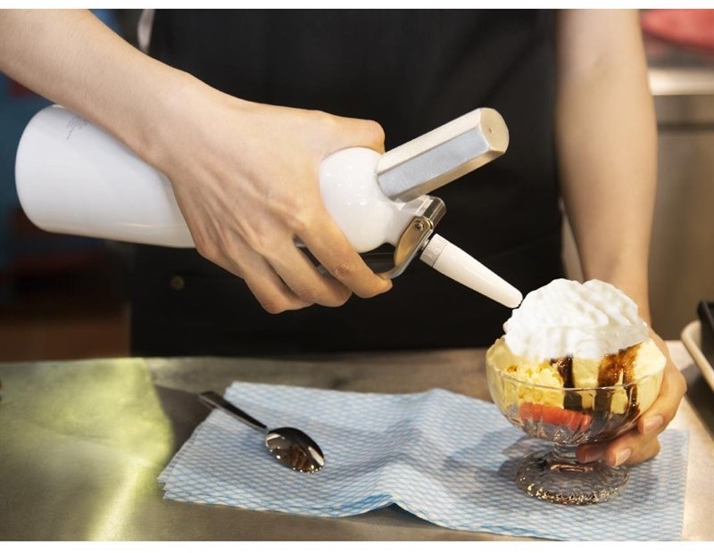  Vogue Whipped Cream Dispenser 0.5Ltr 