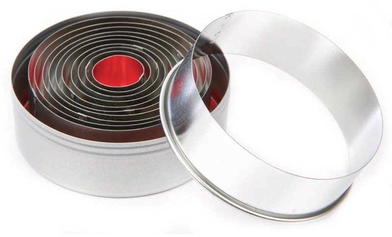  Vogue Round Plain Pastry Cutter Set (Pack of 11) 
